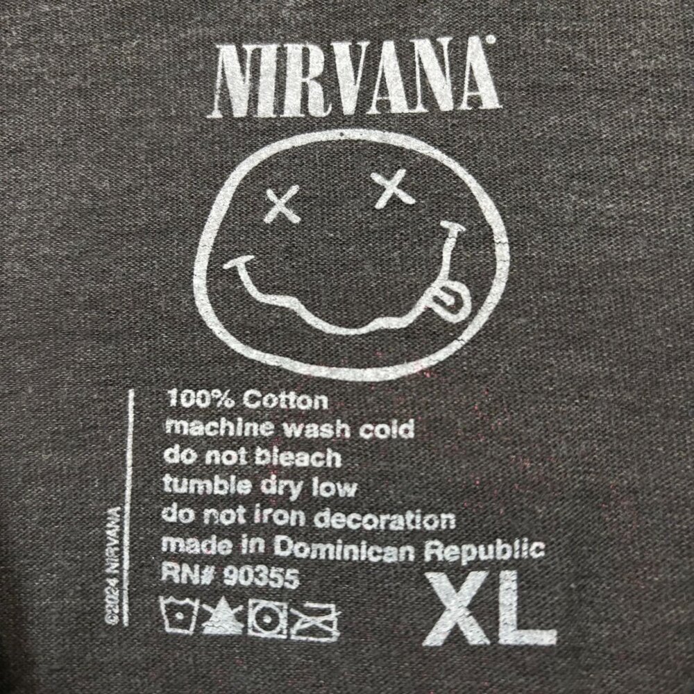 Nirvana Silver Double Sided Tshirt Size Extra Lar… - image 4